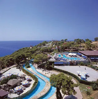 Waterplanet & Aquapark Hotel